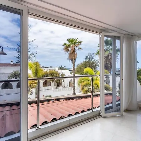 By The Sea In Cristianos Appartement